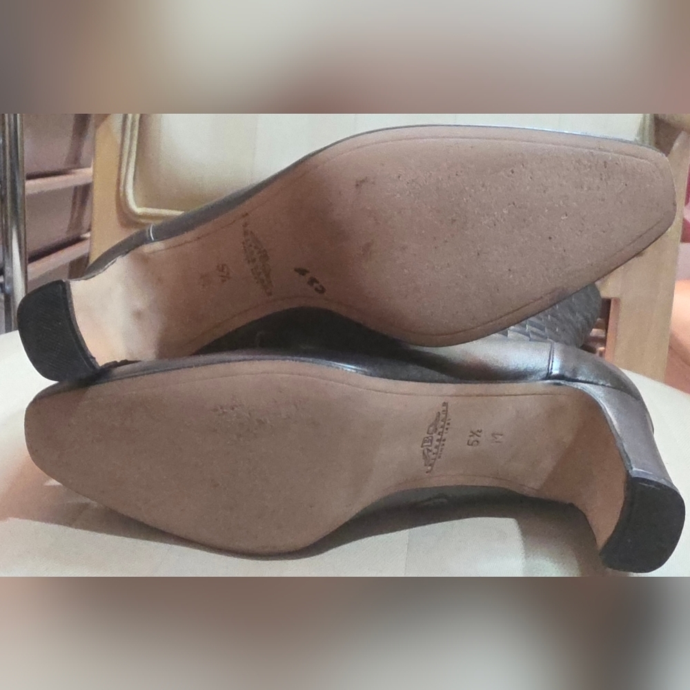 BALLY CHIEUTI LADIES BRONZE MID CALF BOOTS SIZE 5.5 LIKE NEW CONDITION - Picture 10 of 14